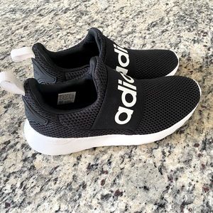 Boys Adidas slip on runners